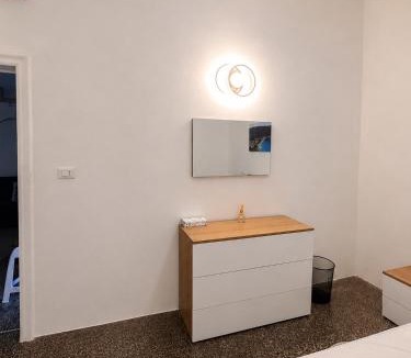 Vado Ligure Apartment | La pergola giardino sul mare