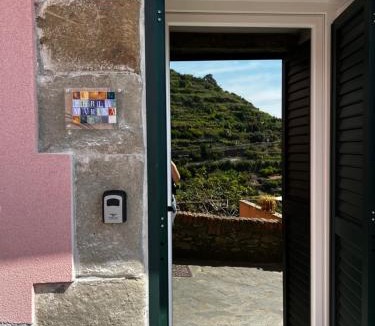 Manarola Apartment | La Perla Marina