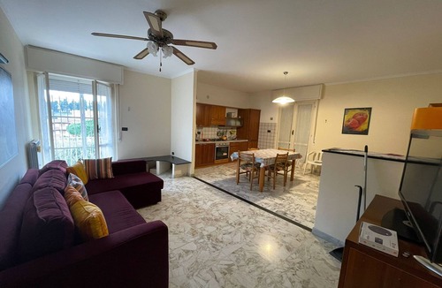 Pietra Ligure Apartment | La Pietra sul Mare Flat with Terrace, Pietra Ligure, Italy