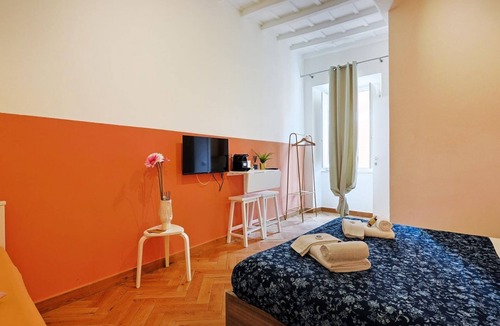Civitavecchia Bed & Breakfast | La Posada - Camera 3 by Rentbeat