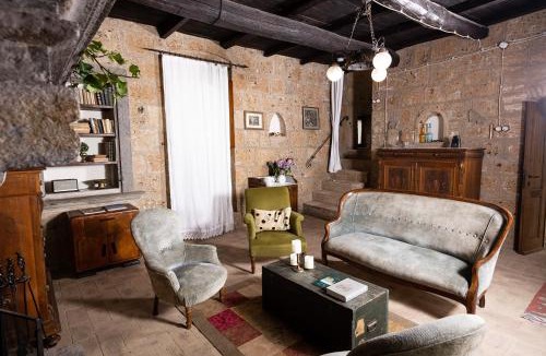 Civita di Bagnoregio Apartment | La Rocca - Palazzo Pallotti