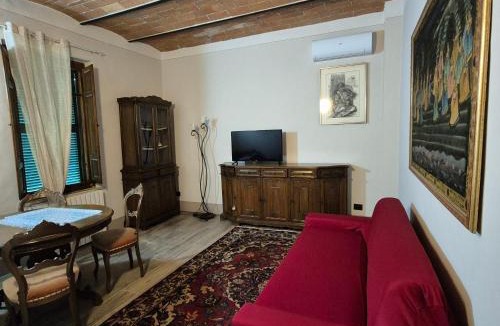 Palazzone Apartment | La Rosa Rossa