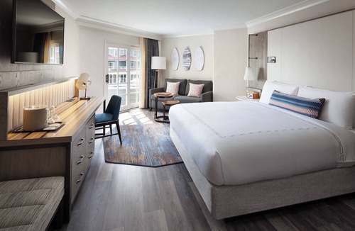 Lantern District Resort | Laguna Cliffs Marriott Resort and Spa