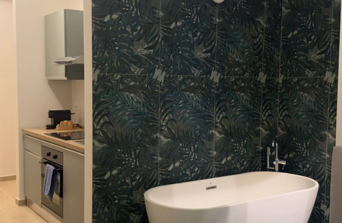Lake Bracciano Apartment | LAKE FRONT HISTORIC CENTER