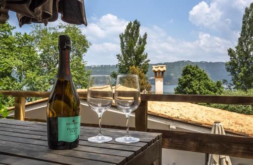 Castel Gandolfo Villa | Lakeside Haven