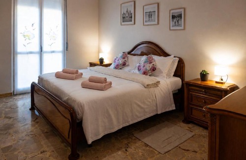 Monforte d'Alba Apartment | Langhe Panorama House