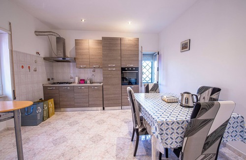 Zona XIX Casal Morena Apartment | Large apartment near Ciampino airport