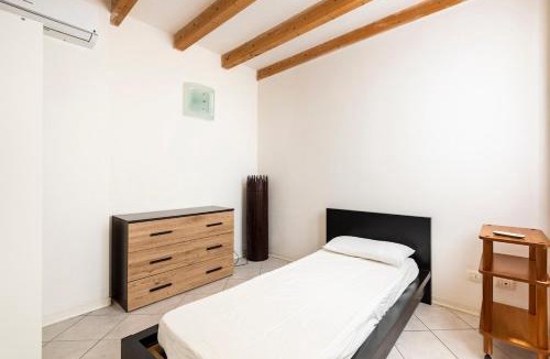 Reggio nell'Emilia Apartment | Large apartment with 2 bedrooms in the historic center