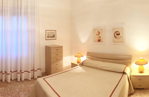 Castiglione della Pescaia Apartment | large and bright apartment near the sea