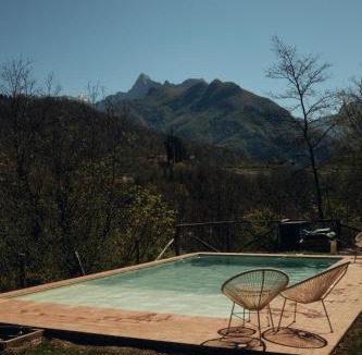 Gassano Apartment | Le Case di Rosie, Tuscan Mountain View apartment, Pool
