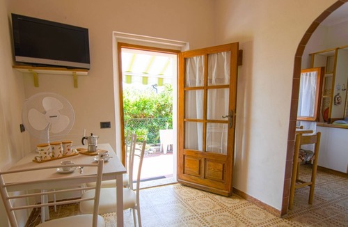 Marina di Campo Apartment | Le Mimose - Two-Room Apartment