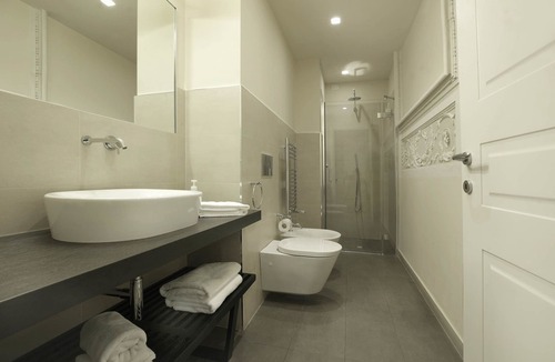 Genoa Historical Centre Hotel | Le Nuvole Residenza d'epoca