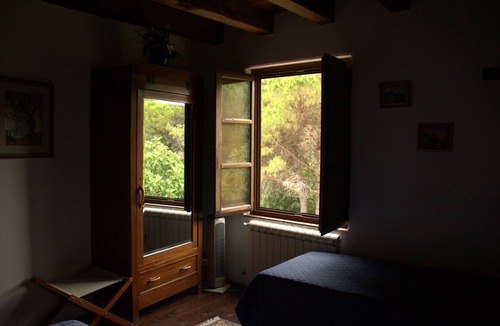 Vezzi Portio Hotel | Le Petit Chateau