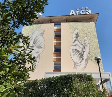Spoleto Hotel | LH Hotel Arca Street Art