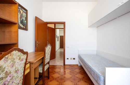 Forli Apartment | LHE Street Forli IK