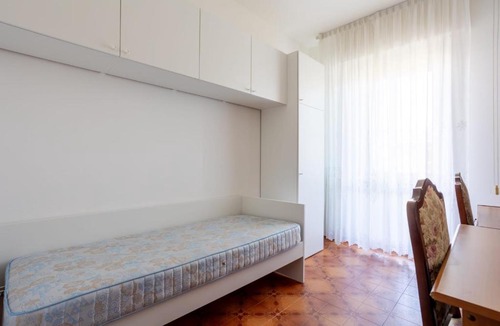 Forli Apartment | LHE Street Forli IK