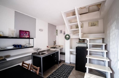 Castelnuovo Magra Apartment | Little nice flat with pool
