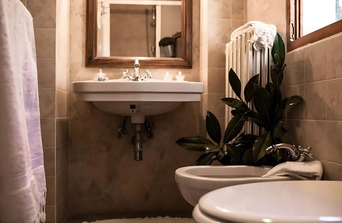 San Gimignano City Centre Bed & Breakfast | Locanda Il Pino