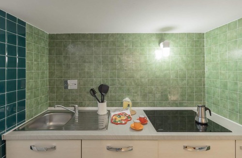 Lido di Capoliveri Apartment | Located just a 4-minute walk from the beautiful sandy beach of Lido di Capoliveri, I Palmizi is the ideal destination for a relaxing seaside holiday on the Island of Elba.Our studio apartments, available both on the ground floor and the first floor, each