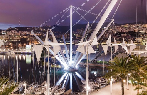 Genoa Historical Centre Apartment | Loft at the aquarium (with possibility of parking)