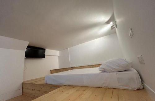 Ascoli Piceno Apartment | Loft bridge