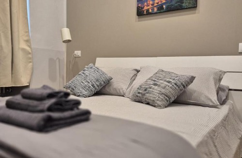Aurora Apartment | LOFT REGIO TORINO a due Passi dalla Mole e Musei !