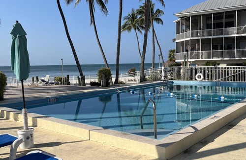 Layton House | Long Key Condos Oceanfront property with beautiful sandy beach, pool, tennis