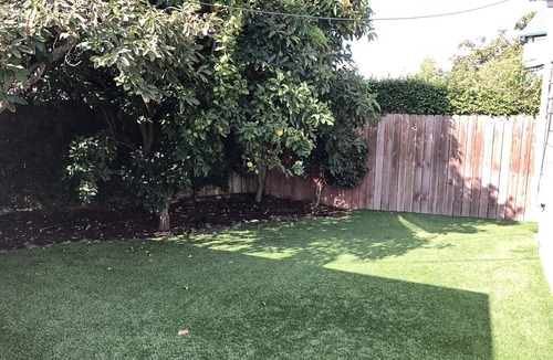 Westchester House | Los Angeles. Comfortable, clean Guest House just north of LAX