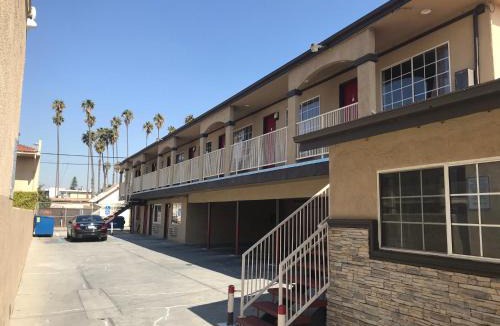 Inglewood Hotel | Lotus Motel