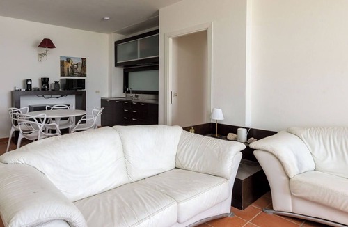 Punta Ala Apartment | Lovely apartment for 6 people with A/C, WIFI, balcony and pets allowed