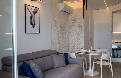 Roseto degli Abruzzi Apartment | Lovely apartment for 3 guests with WIFI, A/C, TV and terrace