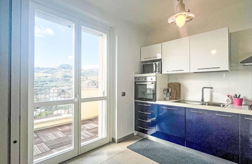 San Lorenzo al Mare Apartment | Lovely apartment for 6 guests with WIFI, A/C, TV and balcony