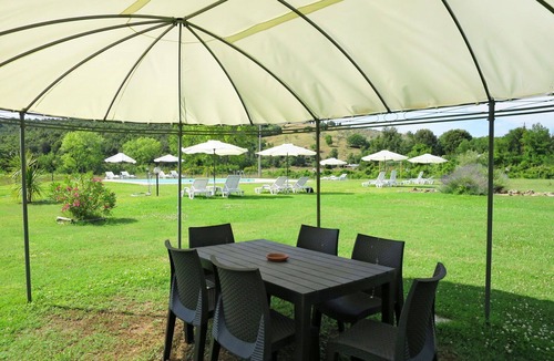Massa Marittima Apartment | Lovely apartment for 4 guests with pool, WIFI, TV, patio and pets allowed