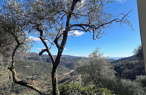 Valloria Apartment | Lovely apartment for 4 people with WIFI, TV and terrace