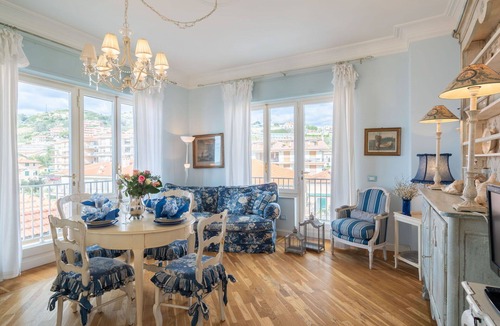 Riva Ligure Apartment | Lovely apartment for 4 people with WIFI, TV and balcony