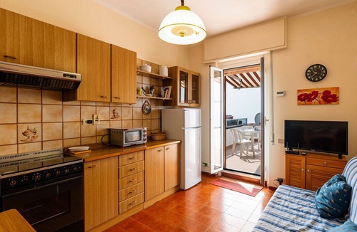Riva Ligure Apartment | Lovely apartment for 3 guests with WIFI, TV and terrace