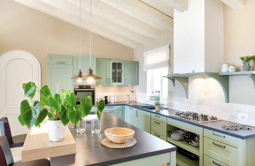 Lacona Apartment | Lovely apartment for 10 guests with A/C, WIFI, pool, TV, terrace and parking