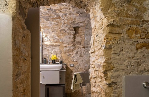Imperia Apartment | Lovely apartment for 4 guests with WIFI and terrace
