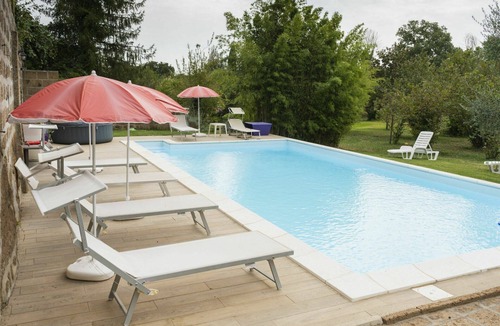 Corchiano Apartment | Lovely apartment for 8 people with pool, WIFI, TV, patio and pets allowed