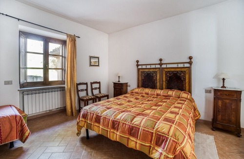 Citerna Apartment | Lovely Apartment in Citerna with Swimming Pool