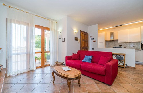 Capoliveri Apartment | Lovely Apartment in Capoliveri with Private Parking