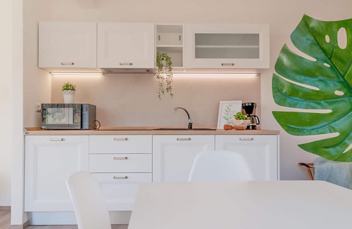 Tessi Apartment | Lovely apartment in Moneglia with WiFi