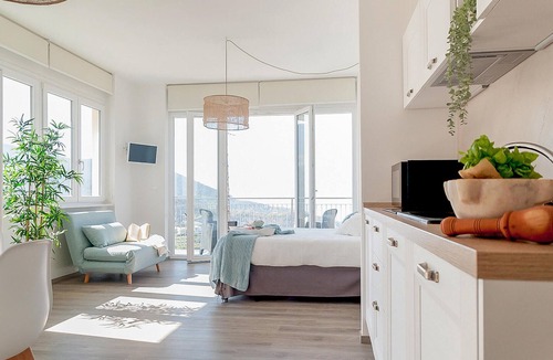 Tessi Apartment | Lovely apartment in Moneglia with WiFi