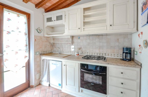 Casole d'Elsa House | Lovely home in Casole d'Elsa