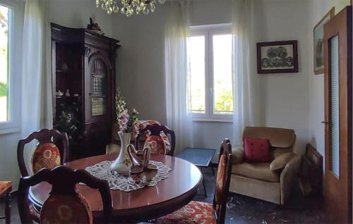 Varese Ligure House | Lovely Home In Caranzavarese Ligure