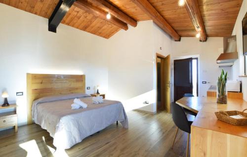 Marcellano House | Lovely Home In Frazione Marcellano