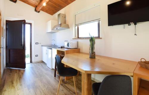 Marcellano House | Lovely Home In Frazione Marcellano