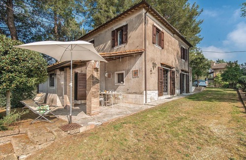 Collevecchio House | Lovely home in Collevecchio -RI- with WiFi