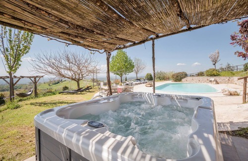 Collevecchio House | Lovely home in Collevecchio (RI) with sauna
