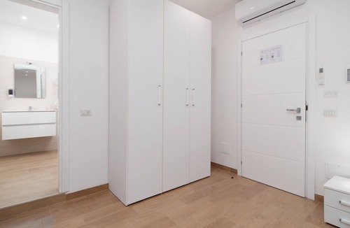 Civitavecchia Apartment | Lovely Rooms by Rentbeat